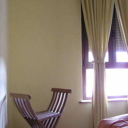 Hostal Rural Las Cuatro Calles San Martín del Pimpollar Екстериор снимка
